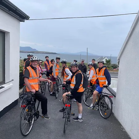 Teach Cruachan Large-group