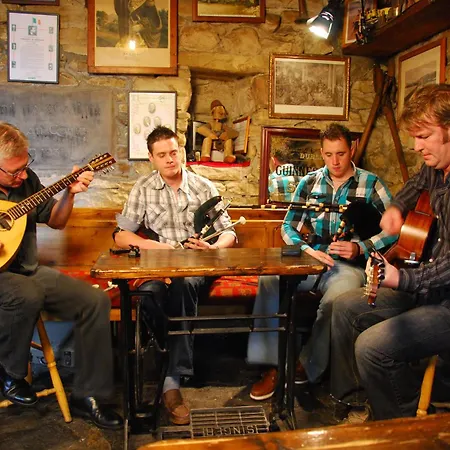 Casa vacanze Teach Cruachan Large-group Dooagh