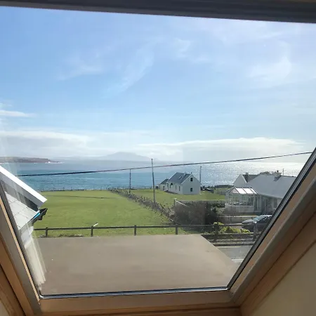 Tatil Evi Teach Cruachan Large-group Dooagh