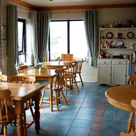 Teach Cruachan Large-group Dooagh