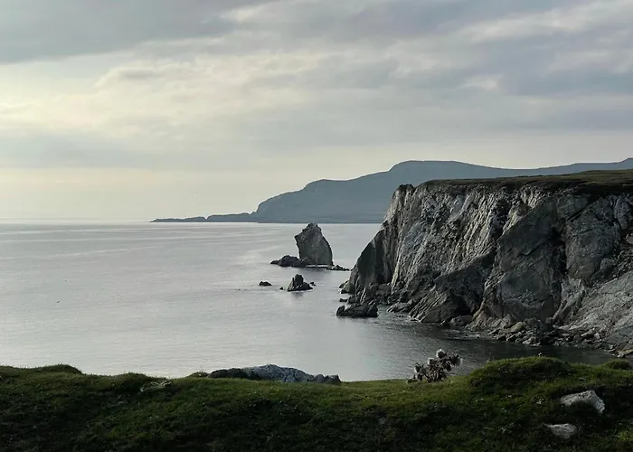 Teach Cruachan Large-group Dooagh